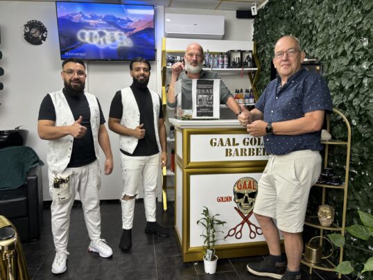 Gaal Golden Barber